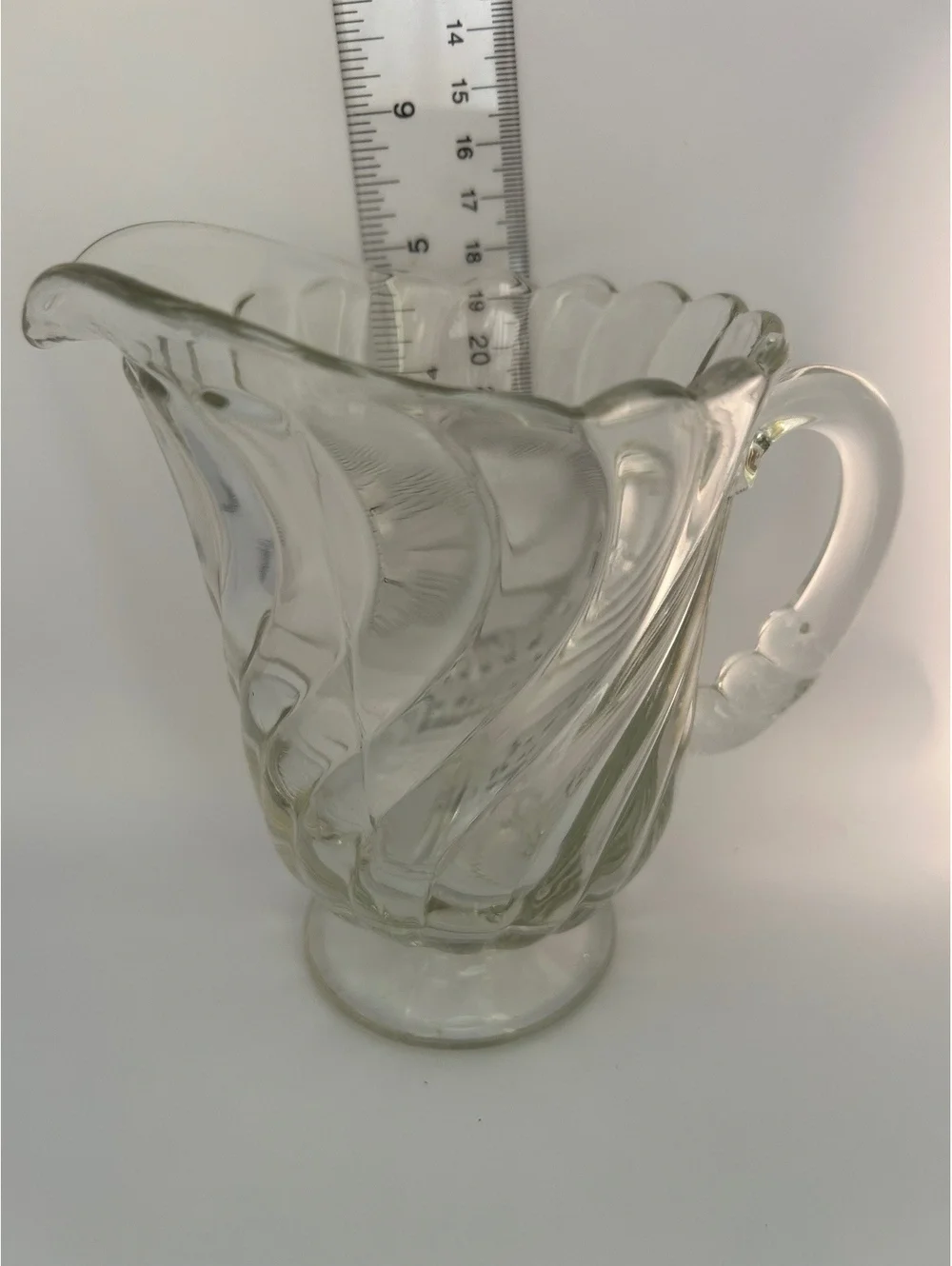 Vintage Fostoria Colony Swirl Glass Pint Pitcher (16 oz)